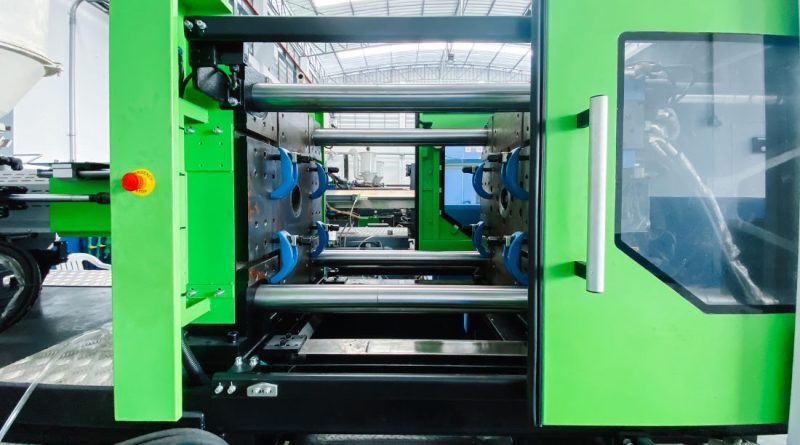 110 ton injection molding machine