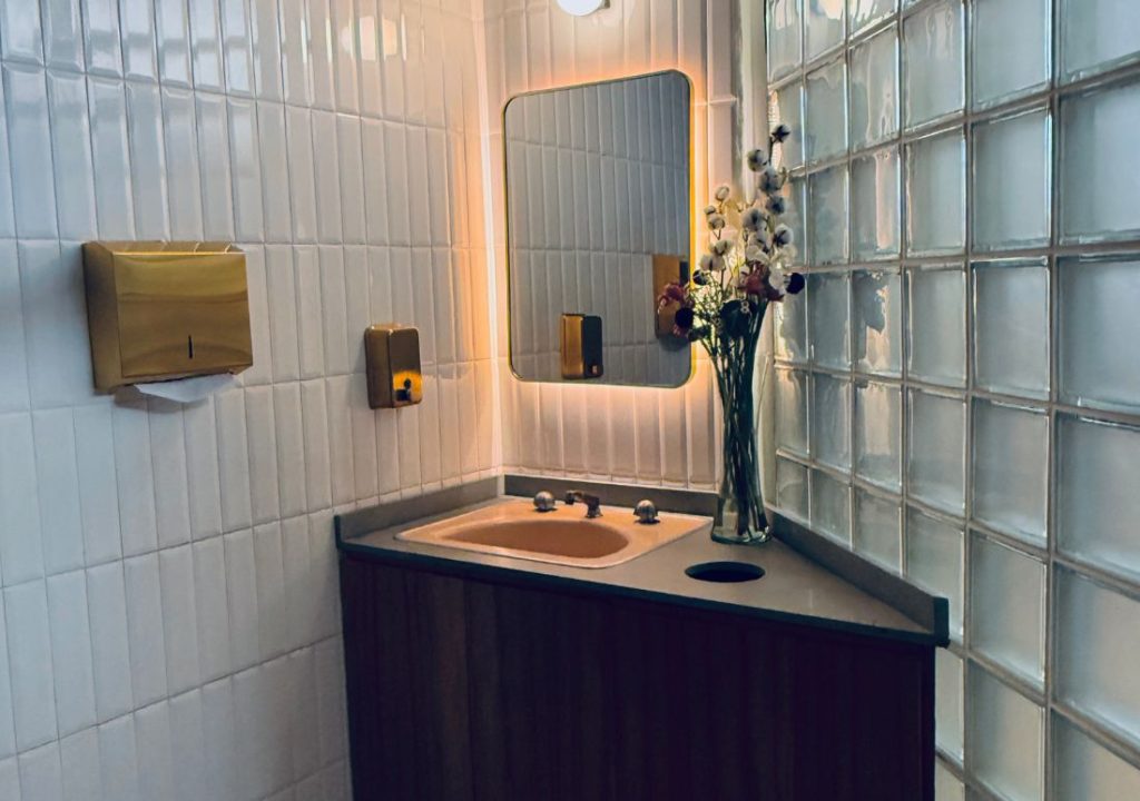 glass block bathroom