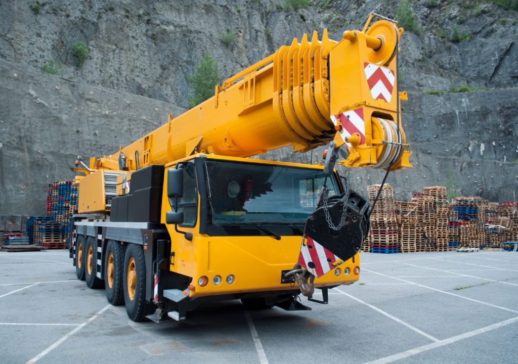rough terrain crane rental