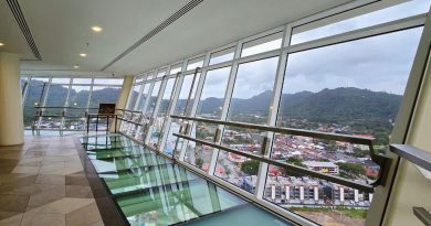 structural glass floor