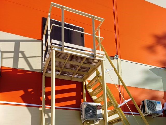 truck gangways